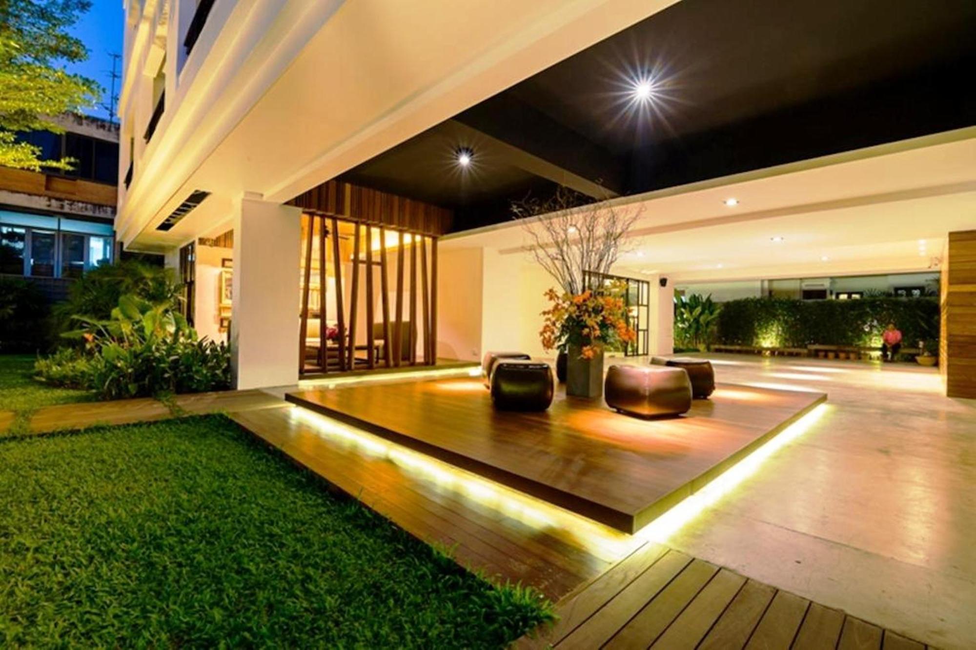 Uma Residence Bangkok Exterior foto