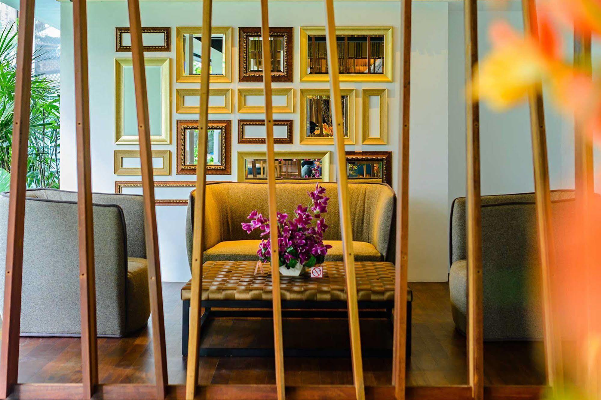 Uma Residence Bangkok Exterior foto