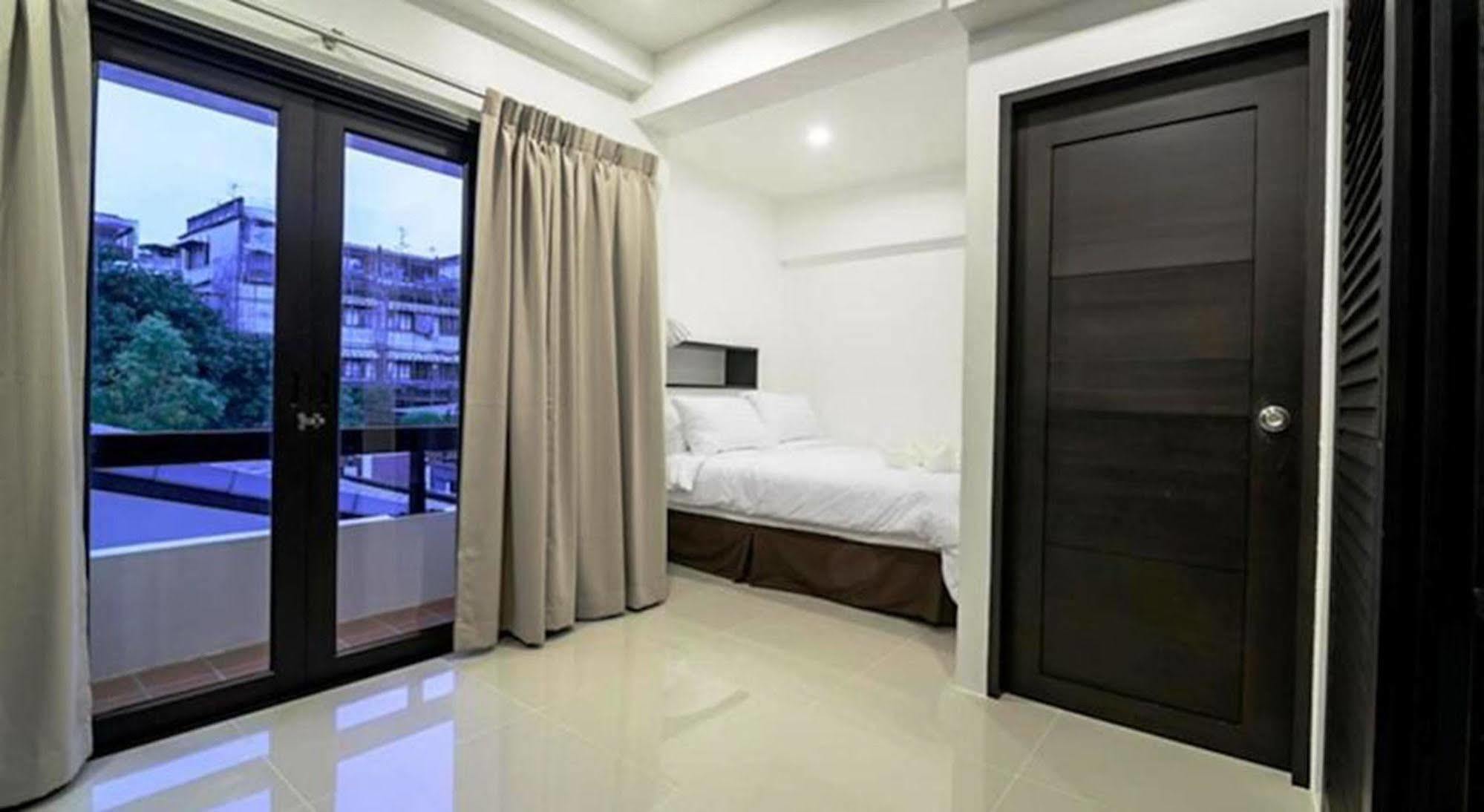 Uma Residence Bangkok Exterior foto