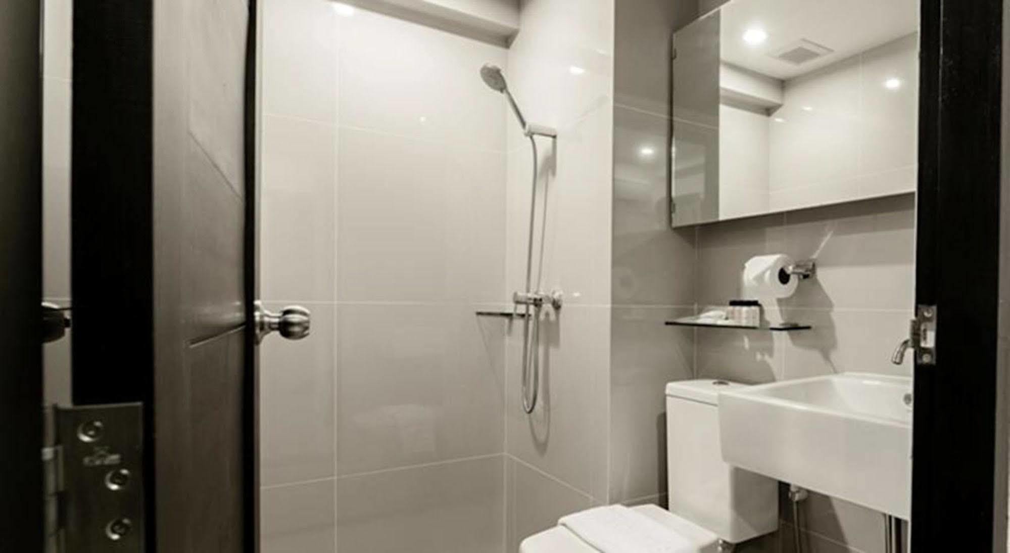 Uma Residence Bangkok Exterior foto